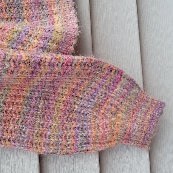 JESSICA SIMPSON PARTIAL WOOL CROPPED SWEATER SIZE LARGE NWT - Picture 3 of 14